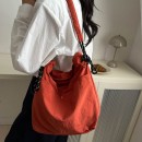 休闲单肩包斜挎包