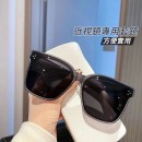套鏡式太陽眼鏡