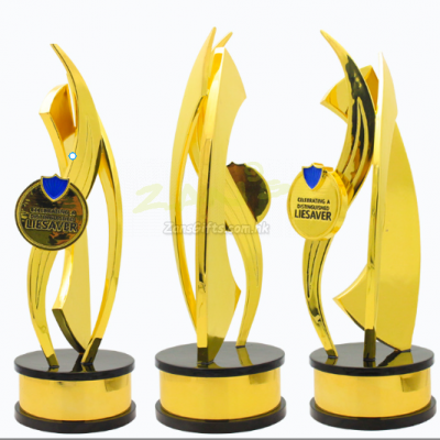Metal trophy