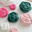 編織玫瑰抱枕 編織玫瑰抱枕