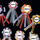 Customizable badges and brooches Customizable badges and brooches