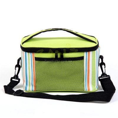 Portable cooler bag