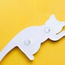 Cat refrigerator with magnetic hook
