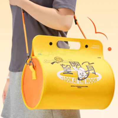 Cylindrical hand-held felt bag