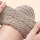 Cashmere knee pads