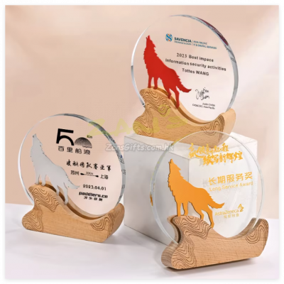 Creative Solid Wood Crystal Trophy