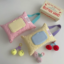 Tissue and wet wipe storage bag