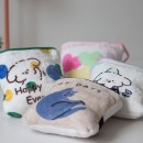 數碼印提手抱枕毯子 數碼印提手抱枕毯子