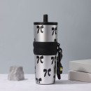 Large-Capacity Portable Thermos With Stainless Steel/Ceramic Inner Liner Large-Capacity Portable Thermos With Stainless Steel/Ceramic Inner Liner