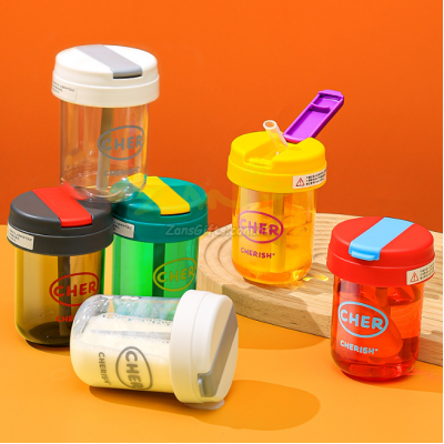 Plastic straw sports water bottle