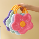 珊瑚絨刺繡花朵造型毛巾