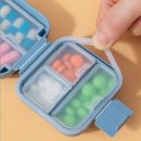 便攜式雙重密封矽膠圈卡扣式分格藥品收納盒 便攜式雙重密封矽膠圈卡扣式分格藥品收納盒