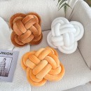 兩股編織絨面中國結抱枕 兩股編織絨面中國結抱枕