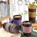 Degradable coffee grounds material coffee cup