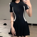 连体女泳衣