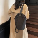 不易沾水桶包