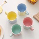 撞色陶瓷杯