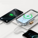 超薄磁吸無線移動電源