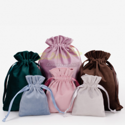 Flannel drawstring bag