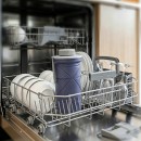 BPA‑FREE 带盖挂绳旅行水杯