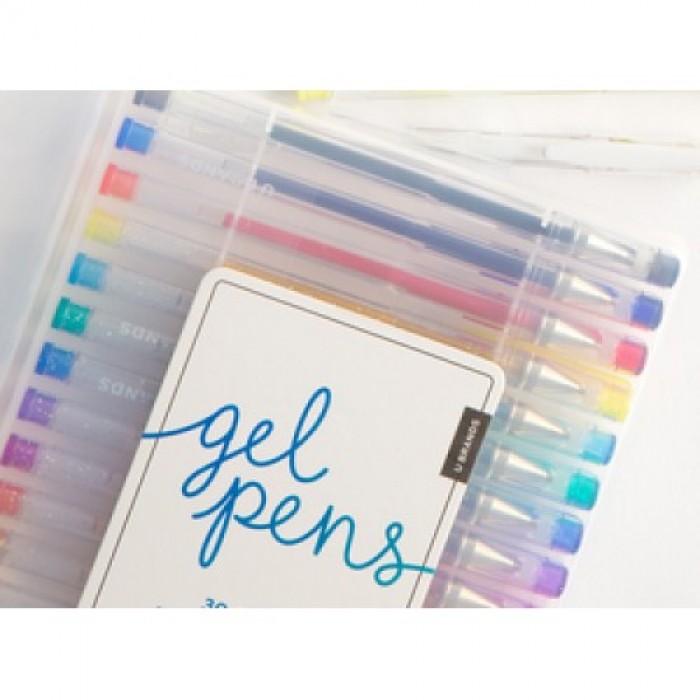 好寫的筆有很多名字，但我們叫它中性筆